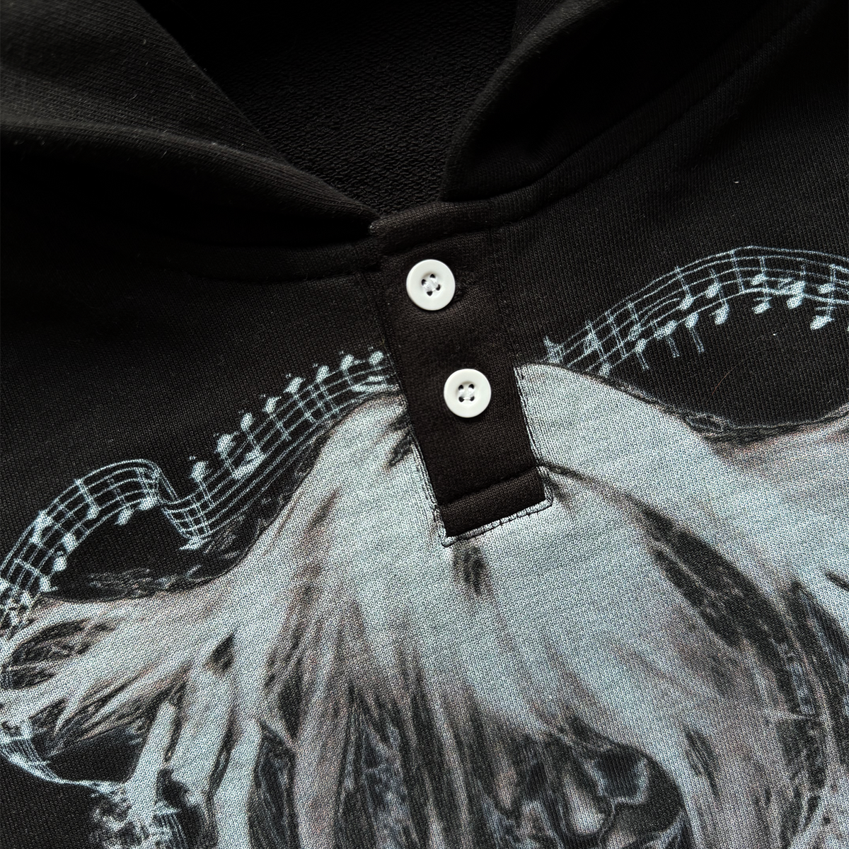 Cadence Note Hoodie | source detail